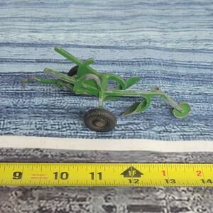 Vintage silk die-cast 2 bottom plow green Implement